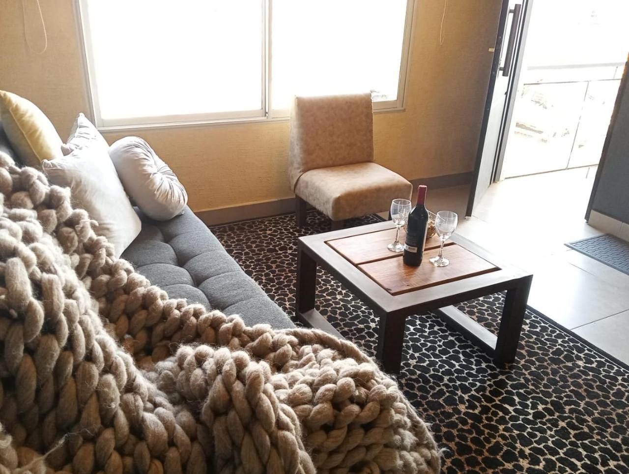 Departamentos Boutique De Disenador " Terraza 26 " - Cochera - Vista A La Montana - Cancelacion Gratuita - Sin Pagar Por Adelantado Mendoza Eksteriør bilde